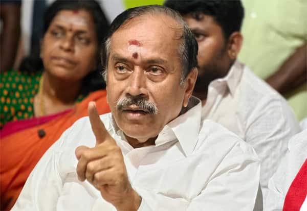 சிதம்பரம் அரசியலை விட்டு விலகினால் முழு பாரதமும் நன்றி சொல்லும்: ராஜா
