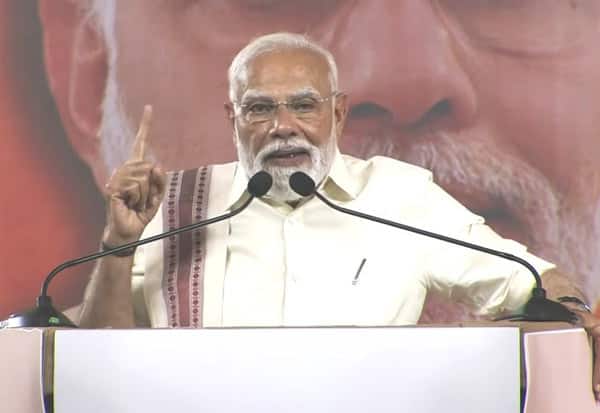 கருப்பு ஆடையால் திமுகவின் தீய எண்ணத்தை மறைக்க முடியாது: பிரதமர் மோடி