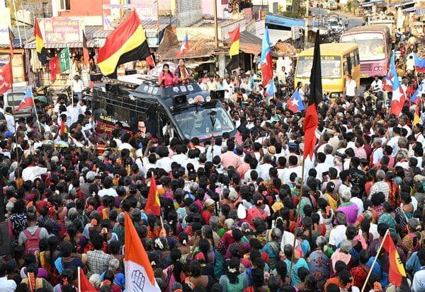 ‘கவர்னர் வேலைக்கு பழனிசாமி போகலாம்’: கனிமொழி கூற்று