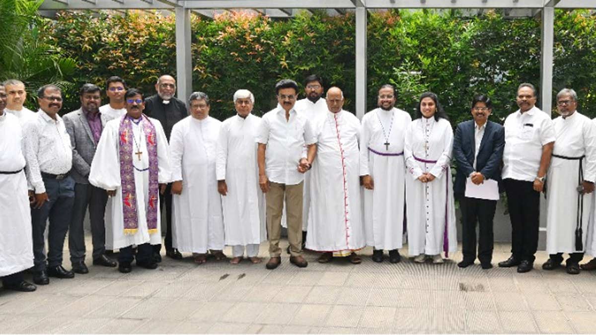 திமுக கூட்டணிக்கு ஆதரவு தெரிவித்த கிறிஸ்தவ பேராயர்கள்
