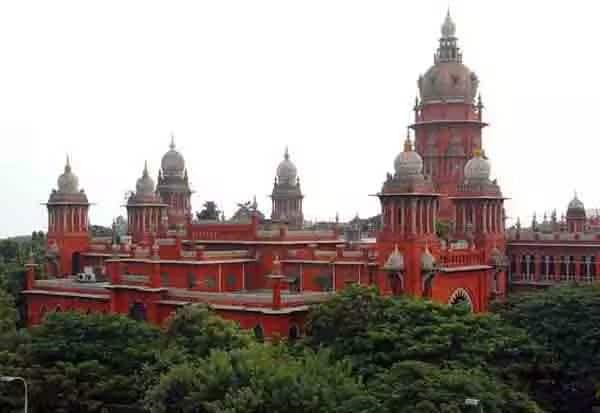 அதிமுக மாஜி அமைச்சர்கள் மீது திமுக எம்பி வழக்கு தள்ளுபடி