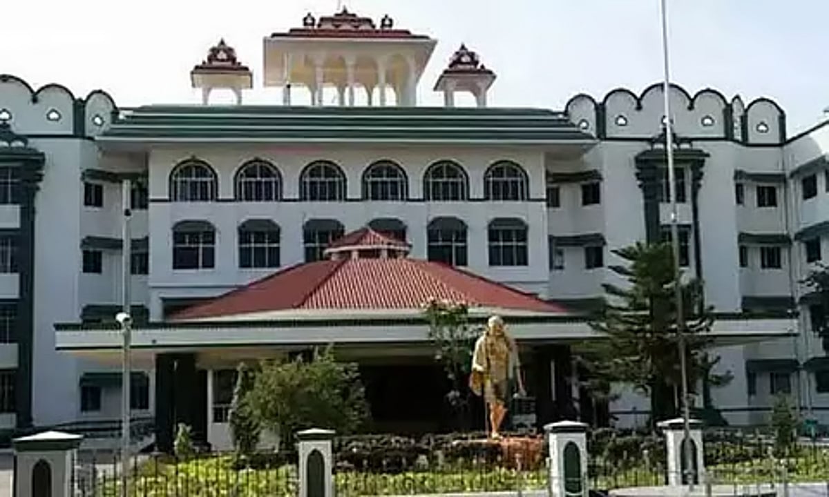திருநங்கைகள் அவதூறு வீடியோ: யூடியூபருக்கு முன்ஜாமீன்