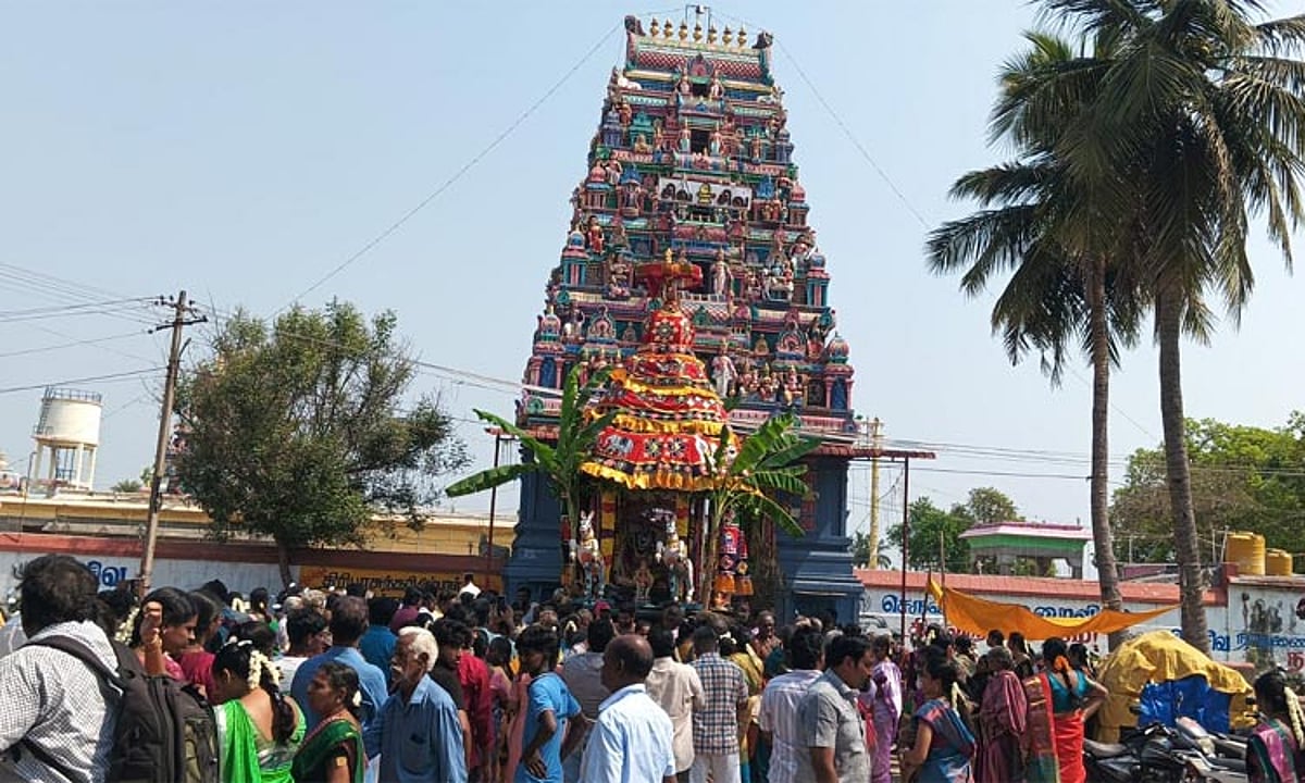 கூவம் திரிபுராந்தகர் கோவில் தேரோட்டம் கோலாகலம்