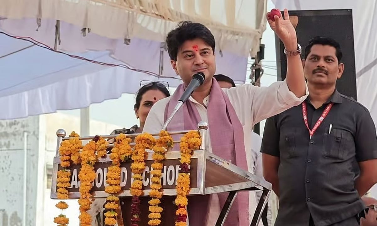சட்டைப் பையில் வெங்காயம் வைத்து வெப்பத்தில் இருந்து தப்பிக்கலாம்: மத்திய அமைச்சர் அட்வைஸ்