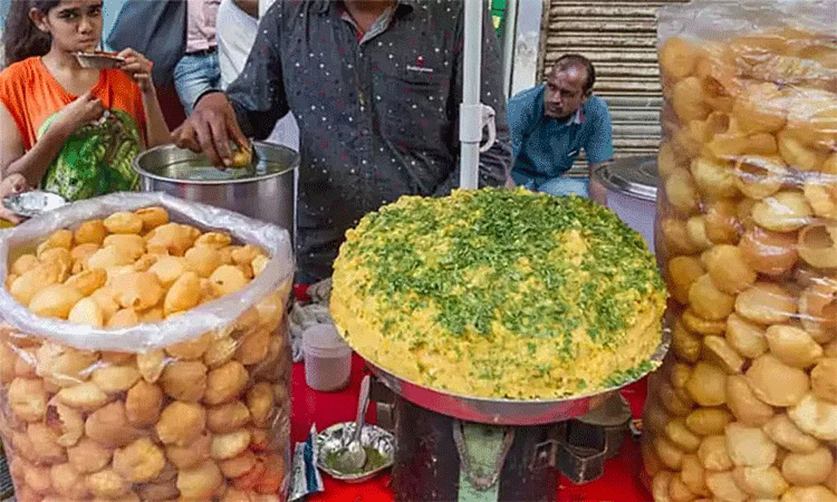 பானிபூரி சாப்பிட்ட குழந்தை உயிரிழப்பு – 20 பேர் பாதிப்பு