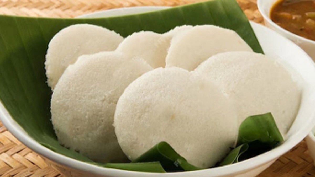 பூ போன்ற இட்லி செய்வது எப்படி? 25 டிப்ஸ்