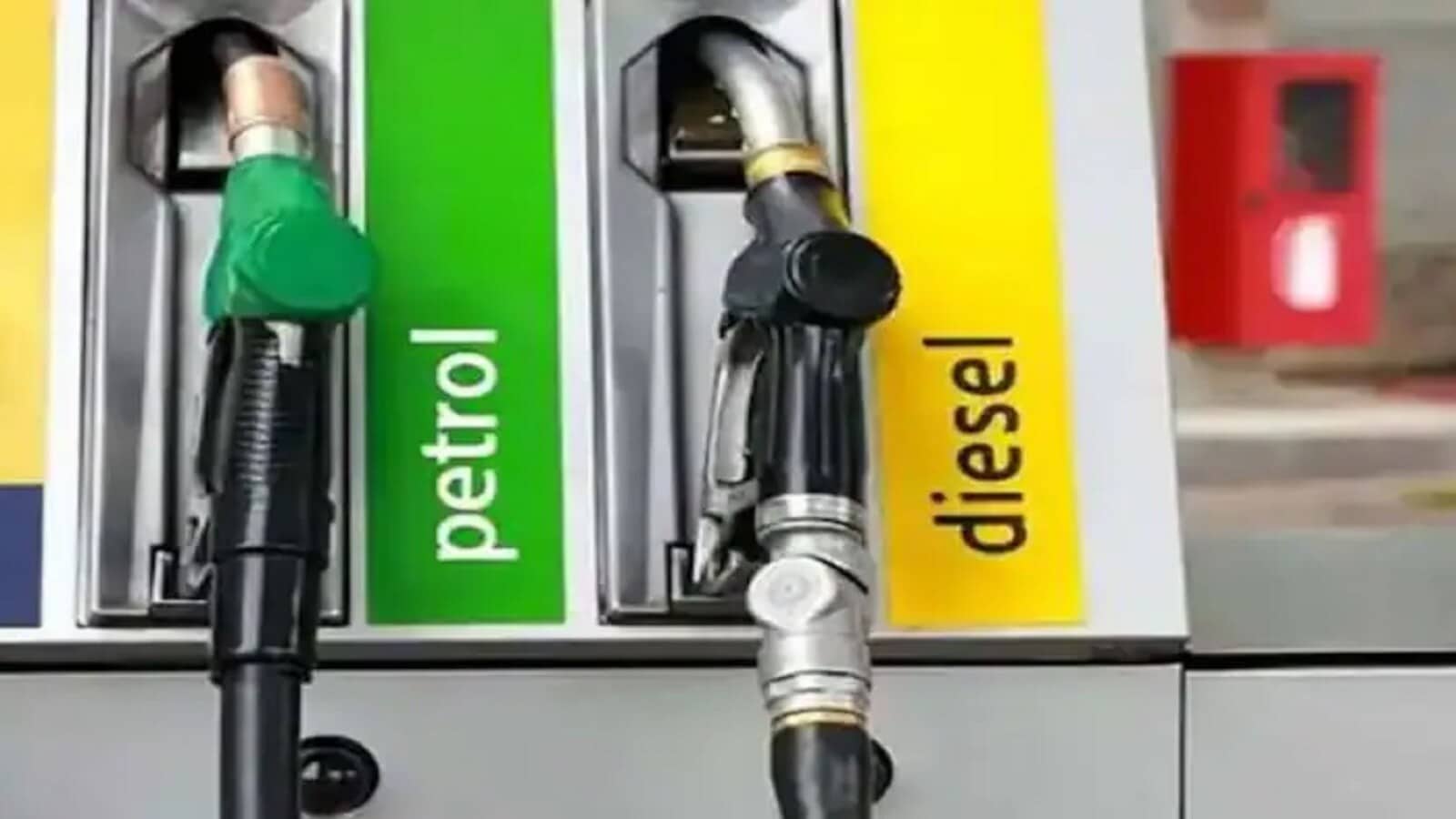 பெட்ரோல், டீசல் விலை லிட்டருக்கு ரூ.28 வரை உயரும் எச்சரிக்கை