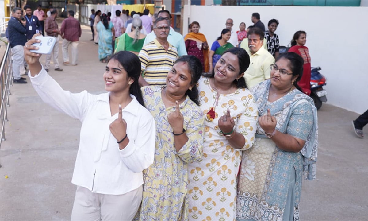 சென்னையில் மாலை 6 மணிக்குள் வாக்குச்சாவடிக்கு வந்தால் இரவு 8 மணி வரை வாக்களிக்கலாம்