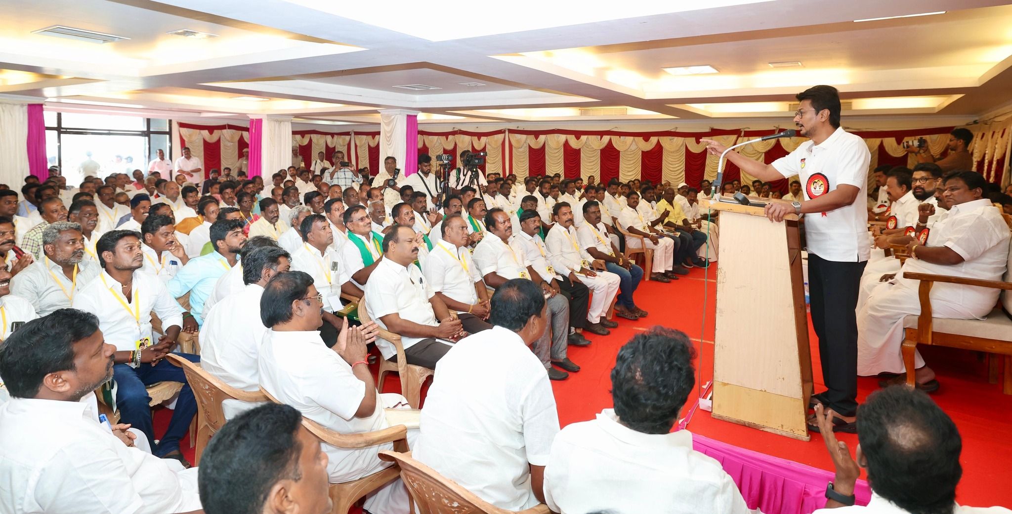 திமுக தேர்தல் பிரச்சார கூட்டம் மக்கள் கூட்டம்