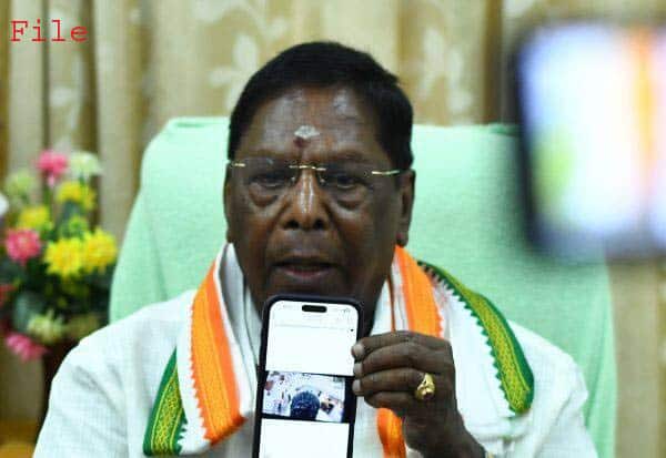 புதுச்சேரி அமைச்சர் பதவி