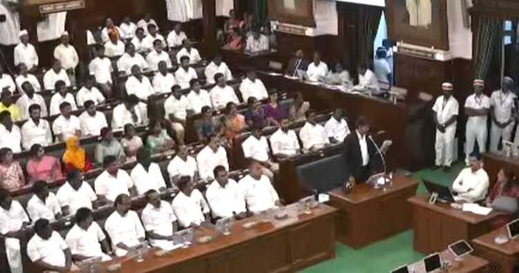 தமிழக சட்டசபை நம்பிக்கை வாக்கெடுப்பு: 144 எம்.எல்.ஏ.க்கள் ஆதரவு (Live Update)