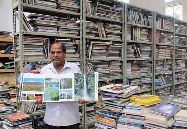 அரசு பேருந்து நடத்துநரிலிருந்து பத்மஸ்ரீ விருது வரை: 15 லட்சம் புத்தகங்கள் சேகரித்த அன்கே கவுடாவின் சாதனை