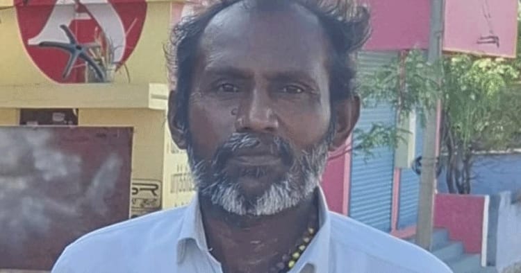 திடீர் சோகம்: தவெக தொண்டர் தீக்குளித்து உயிரிழப்பு (லைவ் அப்டேட்)