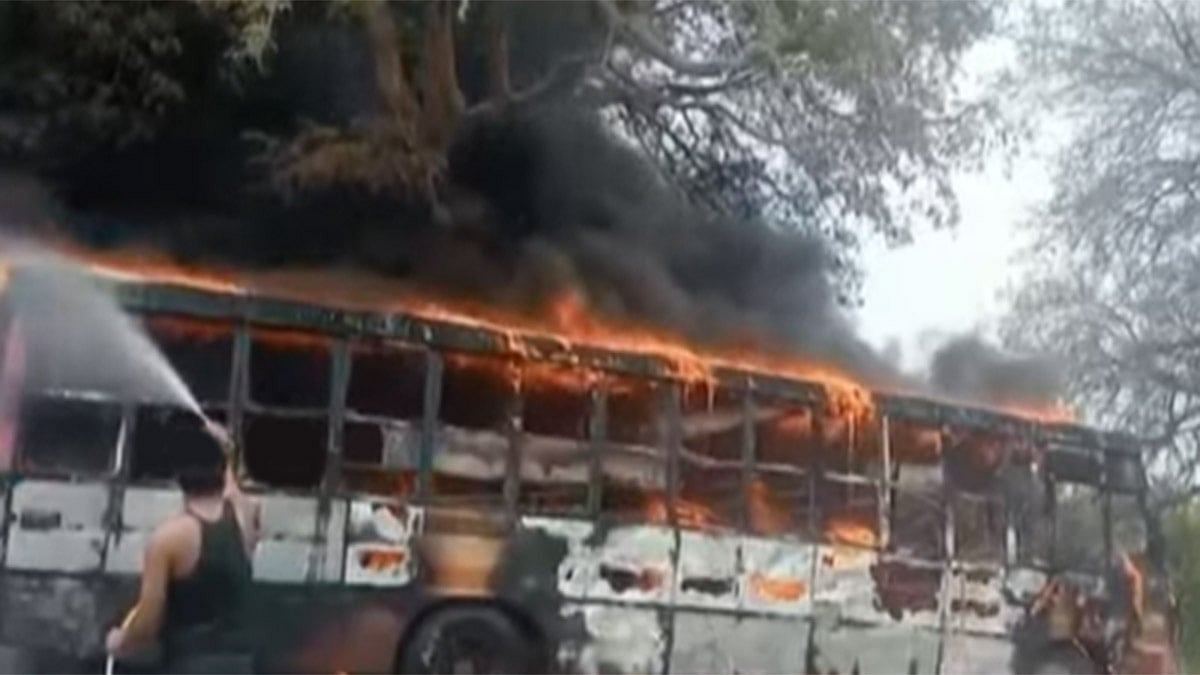 ஆற்காடு பேருந்து தீ விபத்து
