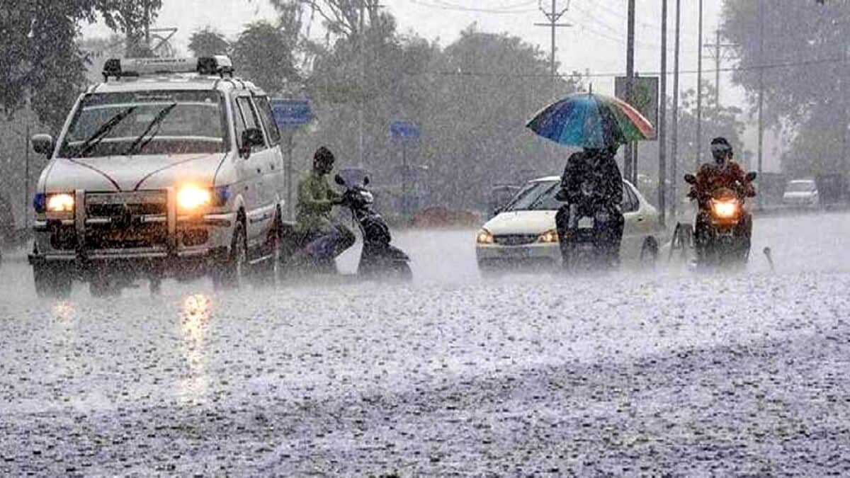 தமிழகத்தின் ஐந்து மாவட்டங்களில் கனமழை பெய்ய வாய்ப்பு: வானிலை ஆய்வு மையம் எச்சரிக்கை