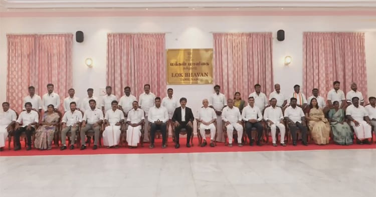 தமிழக அமைச்சர்களுக்கு துறைகள் ஒதுக்கீடு: முழுமையான விவரம்