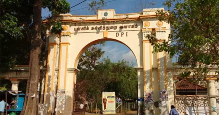 பத்தாம் வகுப்பு பொதுத்தேர்வு: தற்காலிக மதிப்பெண் சான்றிதழ்கள் வழங்க பள்ளிக்கல்வித்துறை அறிவிப்பு