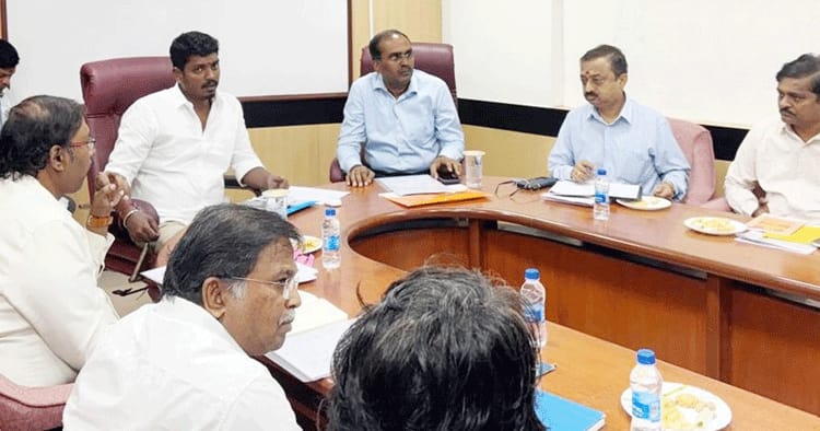 மதுபானக் கடைகள்