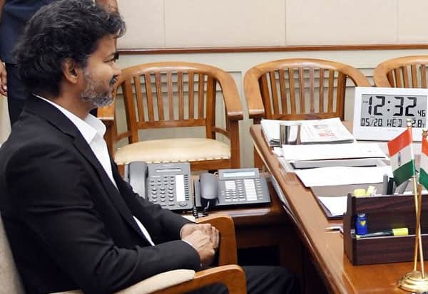 கடுங்குற்றவாளிகளுக்கு விரைவு தண்டனை: தலைமை செயலகத்தில் முதல்வர் விஜய் உத்தரவு