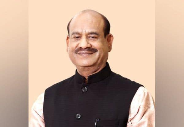 நாடாளுமன்ற உயர் அதிகாரிகளுக்கு மின்சார வாகனங்கள் வழங்க உத்தரவு: சபாநாயகர் ஓம் பிர்லா நடவடிக்கை