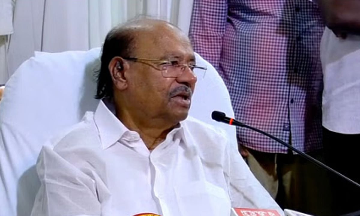 வெப்ப அலையால் மாணவர்களின் உடல்நலம் பாதிக்கும்: பள்ளிகள் திறப்பை ஒத்திவைக்க ராமதாஸ் வலியுறுத்தல்