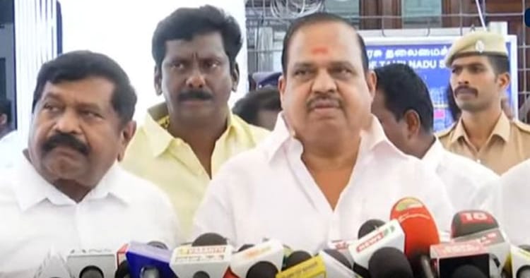 தலைமைச் செயலகத்தில் இணைந்த எம்.எல்.ஏ-க்கள்: அக்ரி கிருஷ்ணமூர்த்தி விமர்சனம்