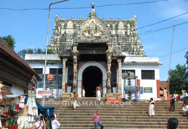 பத்மநாபசுவாமி கோவிலில் தங்கக் கட்டிகள் காணாமல் போனதாக டிஜிபி அறிக்கை