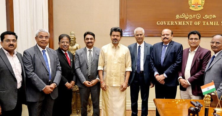 தலைமைச்செயலகத்தில் முதல்வர் ஜோசப் விஜய் அரசு அதிகாரிகள் மற்றும் தொழில்துறை பிரதிநிதிகளைச் சந்திப்பு