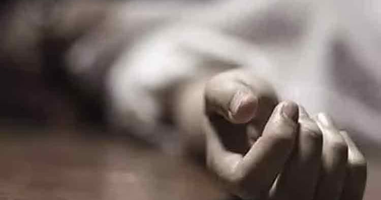 கோவையில் பிளஸ்-2 மாணவி தற்கொலை: தேர்வில் மதிப்பெண் குறைவால் மன உளைச்சல்!