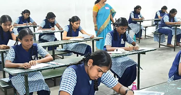 பிளஸ்-2 தேர்வை எழுதாத மாணவர்கள் எண்ணிக்கை குறைவு (மே 5)!