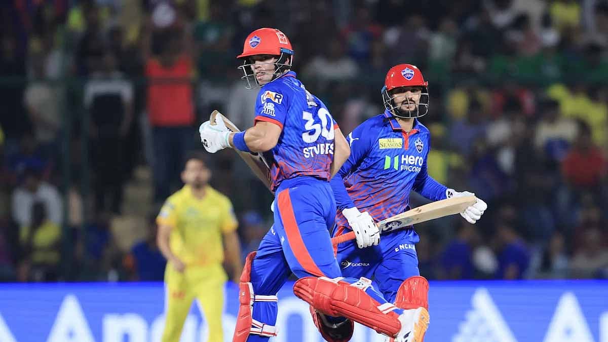 டெல்லி கேப்பிடல்ஸ்-சிஎஸ்கே லீக் போட்டியில் பதற்றம்! (மே 5) – டெல்லி 155/7