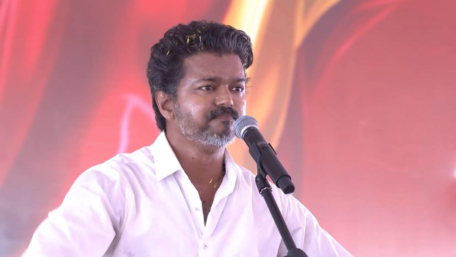 விஜய்க்கு சிக்கலான 6 எம்.எல்.ஏ.க்கள்! பதவி ஏற்பு தள்ளிப்போகுமா? (Live Update)
