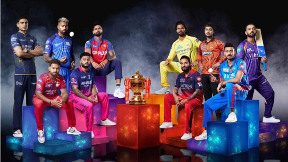 பரபரமாகும் IPL 2026: பிளே-ஆஃப் வாய்ப்பு யாருக்கு? சிஎஸ்கே அணிக்கு உள்ள சவால்கள் என்ன? (மே 17)