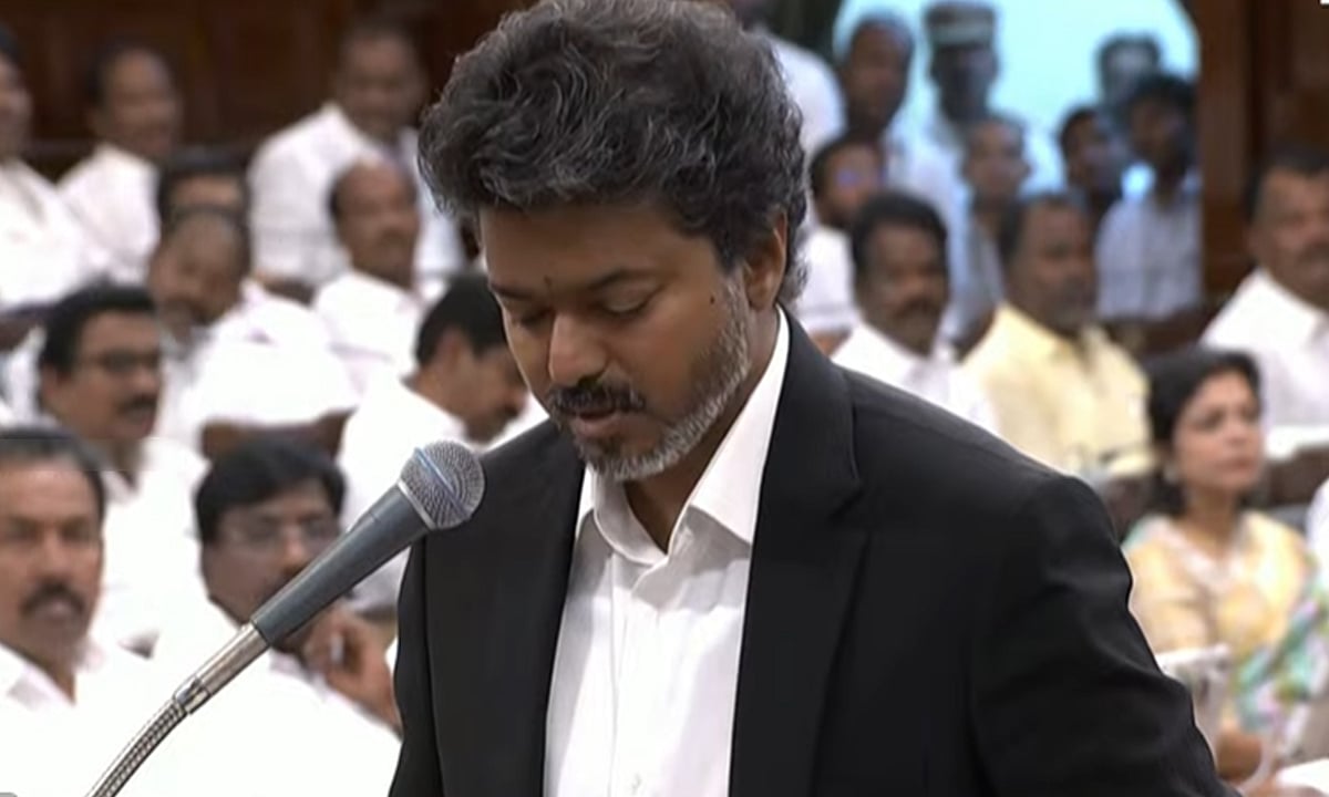 பெரம்பூர் எம்எல்ஏவாக பதவியேற்றார் விஜய் (Live Update) – 17வது சட்டசபை தொடக்கம்