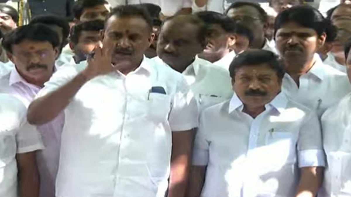 திடீர் திருப்பம்: தவெக அரசுக்கு ஆதரவு – சண்முகம், வேலுமணி அறிவிப்பு (Live Update)