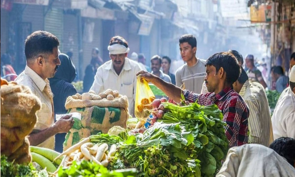 தெருவோர வியாபாரிகளுக்கு ரூ.17,800 கோடி கடன்: மத்திய அரசு அறிக்கை வெளியீடு