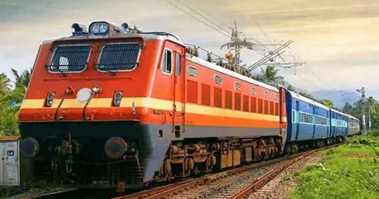 பெங்களூரு – காரைக்கால் எக்ஸ்பிரஸ் ரயில்: திருவாரூர் மற்றும் நாகப்பட்டினம் நிலையங்களில் நேர மாற்றம்