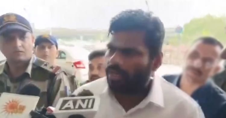 புதிய கட்சி தொடங்குவாரா? அண்ணாமலையின் டெல்லி பயணம் மற்றும் அரசியல் நகர்வுகள்