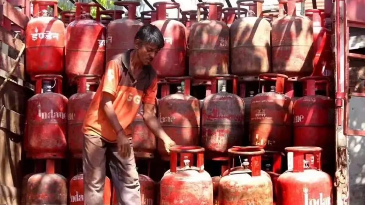 வீட்டு உபயோக சிலிண்டர் விலை