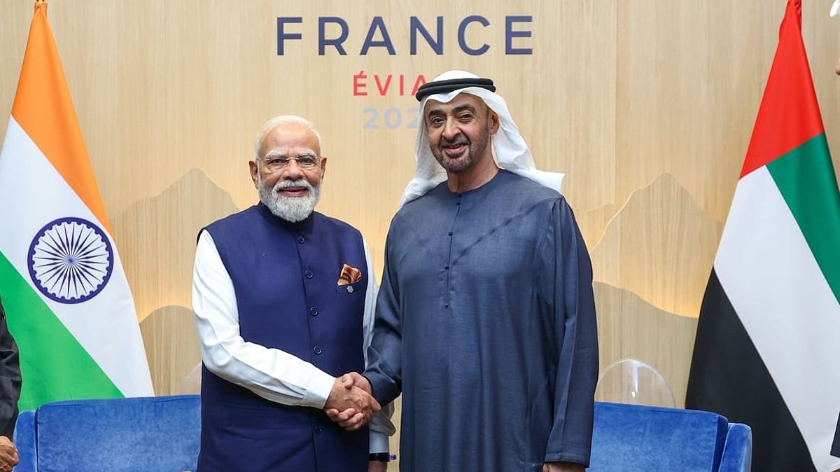 பிரிக்ஸ் உச்சி மாநாடு: ஐக்கிய அரபு அமீரக அதிபருக்கு பிரதமர் மோடி அழைப்பு