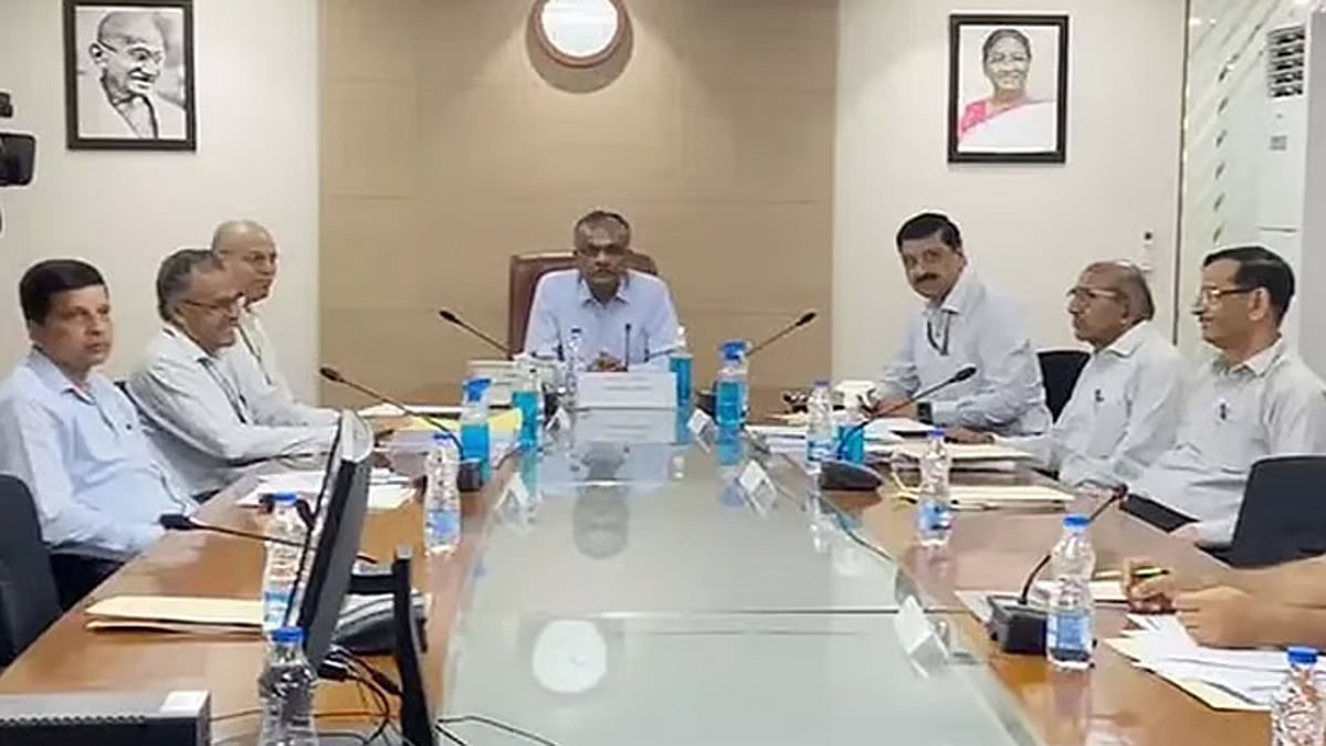 காவிரி நீர் பங்கீடு
